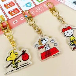 Peanuts Secret Acrylic Key Ring 8 Peanuts Secret Acrylic Key Ring -Hello Discount Store medium 9544a68b 7ffa 440c 82e9 ec003c5bb683